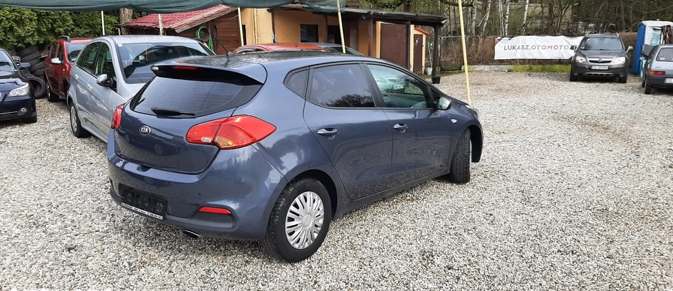 Kia Ceed cena 31500 przebieg: 146000, rok produkcji 2012 z Golina małe 254